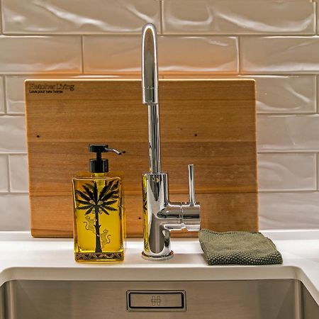 Funk In The City - Luxury Laneway Apartment With Single Garage Christchurch Kültér fotó