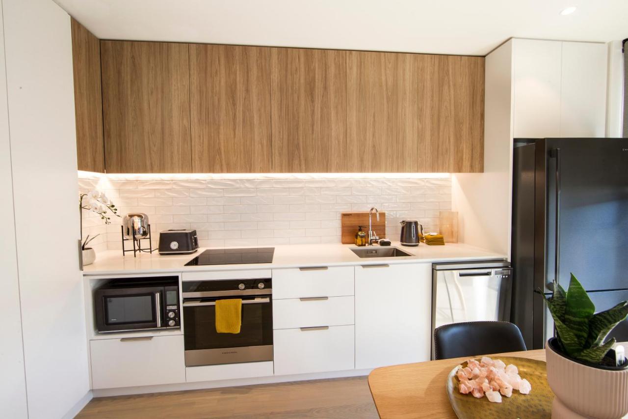 Funk In The City - Luxury Laneway Apartment With Single Garage Christchurch Kültér fotó